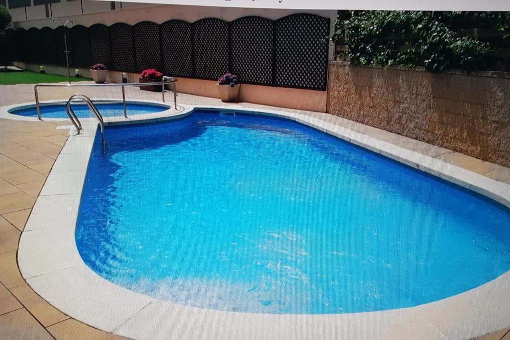 Hermoso Con Piscina A 300m De La Playa *